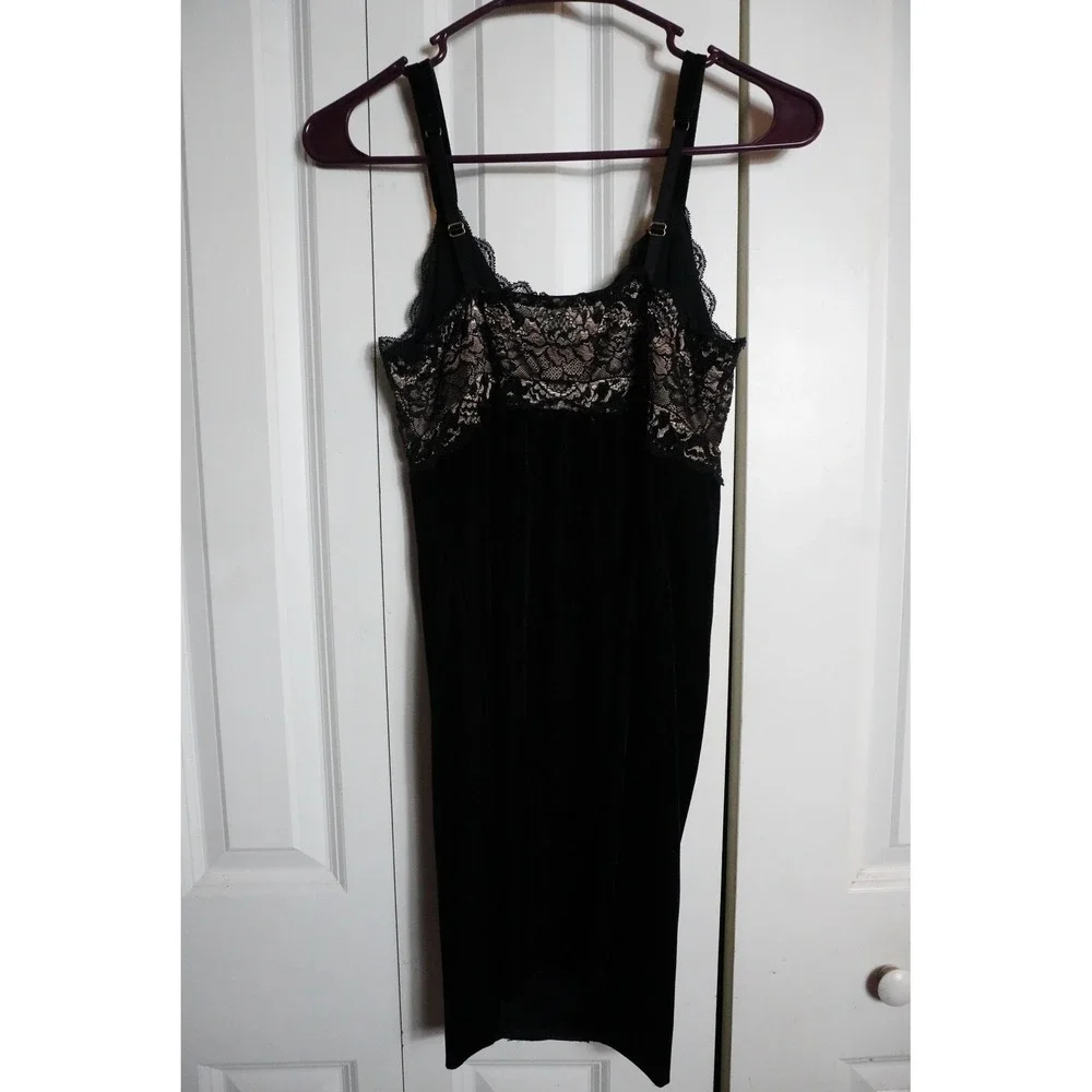 Soma Lace Velvet Chemise Small Romantic Gothic Black Nightgown